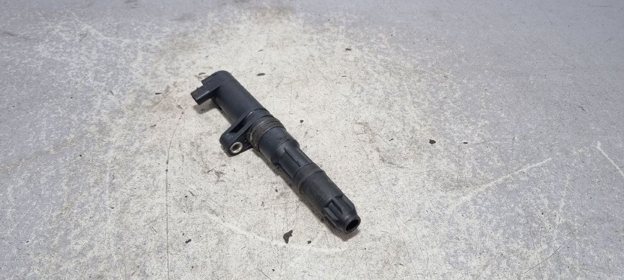 DIJELOVI BOMBINA DACIA DUSTER > 10-13 1.6 8200568671