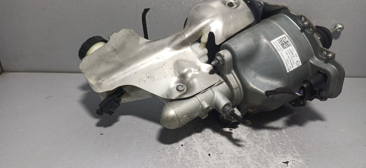 GLAVNI KOCIONI CILINDAR AUDI A3 (8Y) > 20 -  3Q1614019D