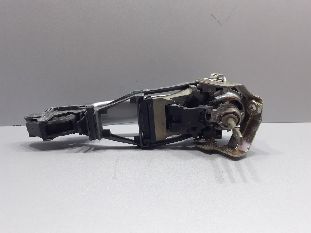 DIJELOVI RUCKA VRATA SEAT LEON > 05-09 3B0837885