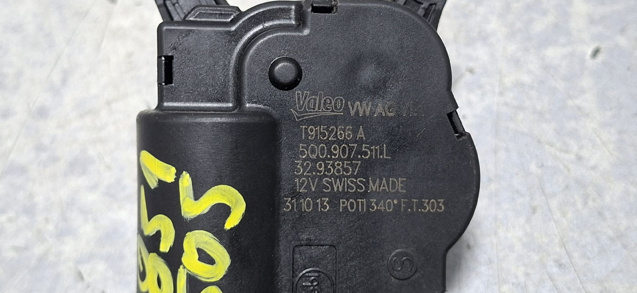 DIJELOVI MOTORIC KLAPNE AUDI Q3 > 11-15 5Q0907511L