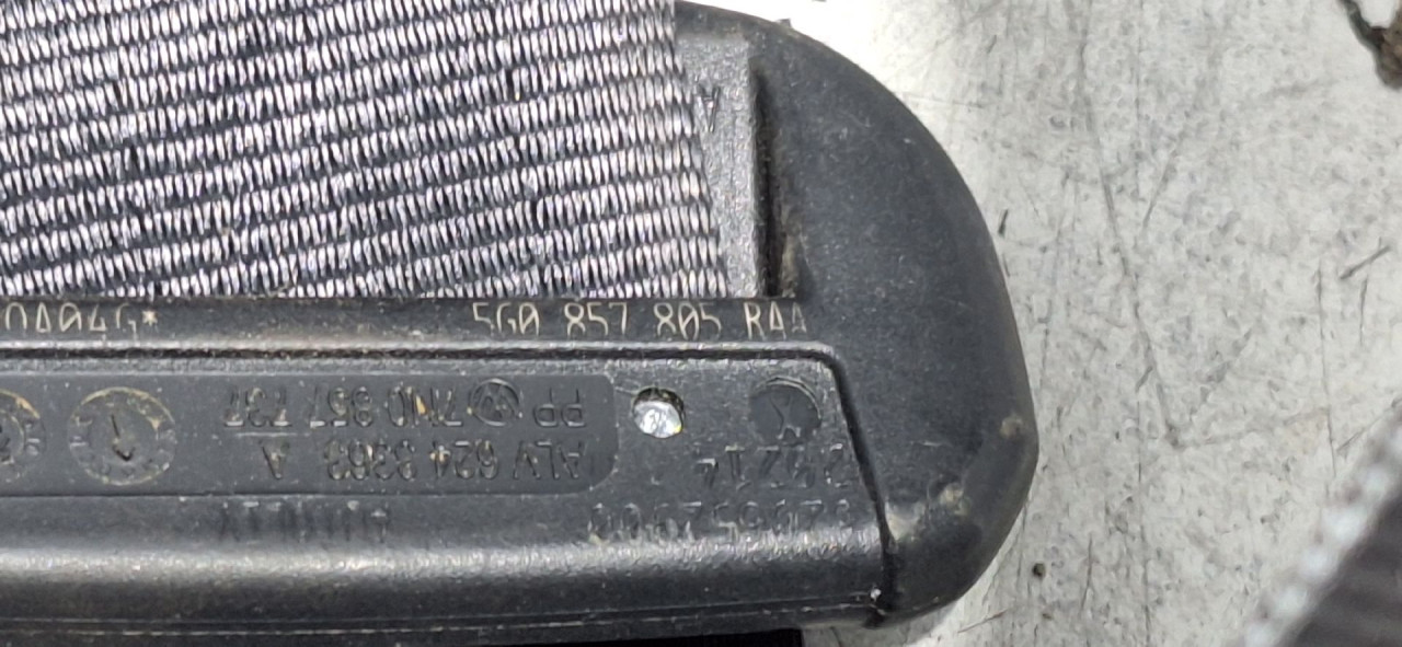 DIJELOVI POJAS VW GOLF 7 > 12-16 5G0857805