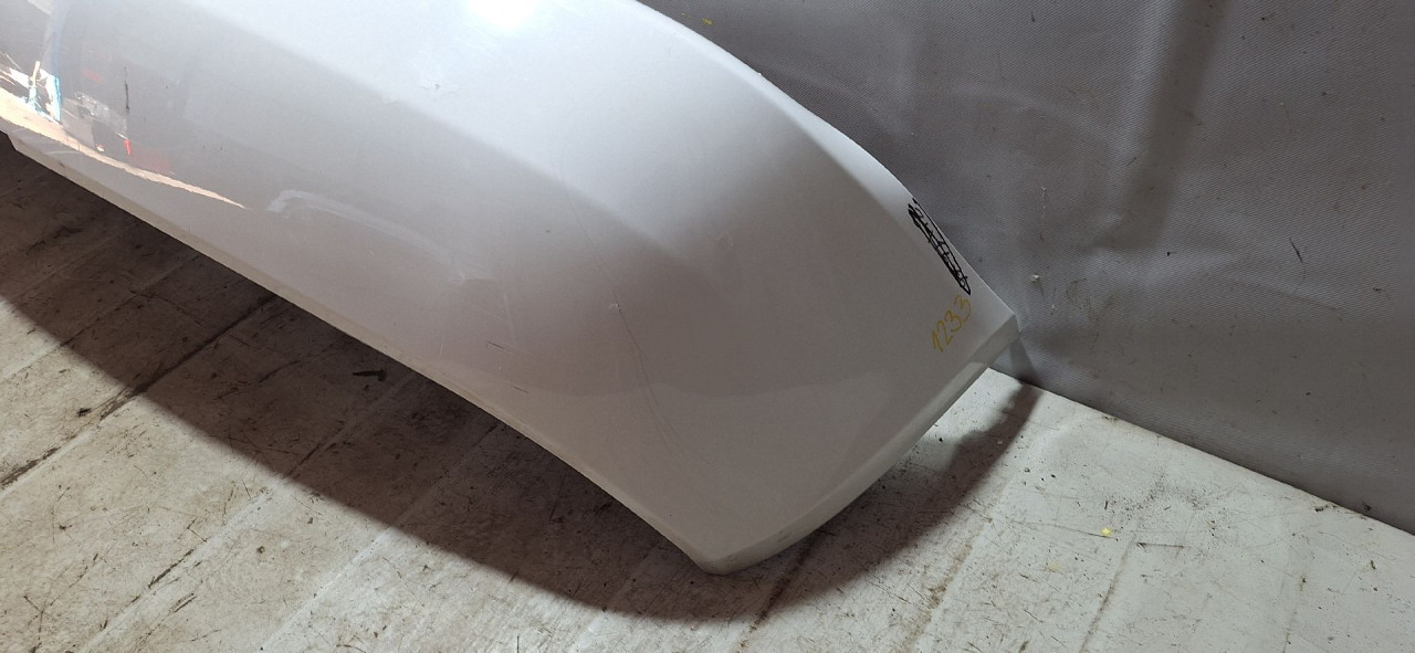 DIJELOVI BRANIK SKODA ROOMSTER > 06-10 5J7807421