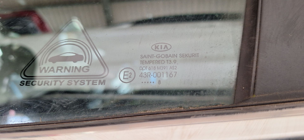 DIJELOVI STAKLO KIA CEED > 18-