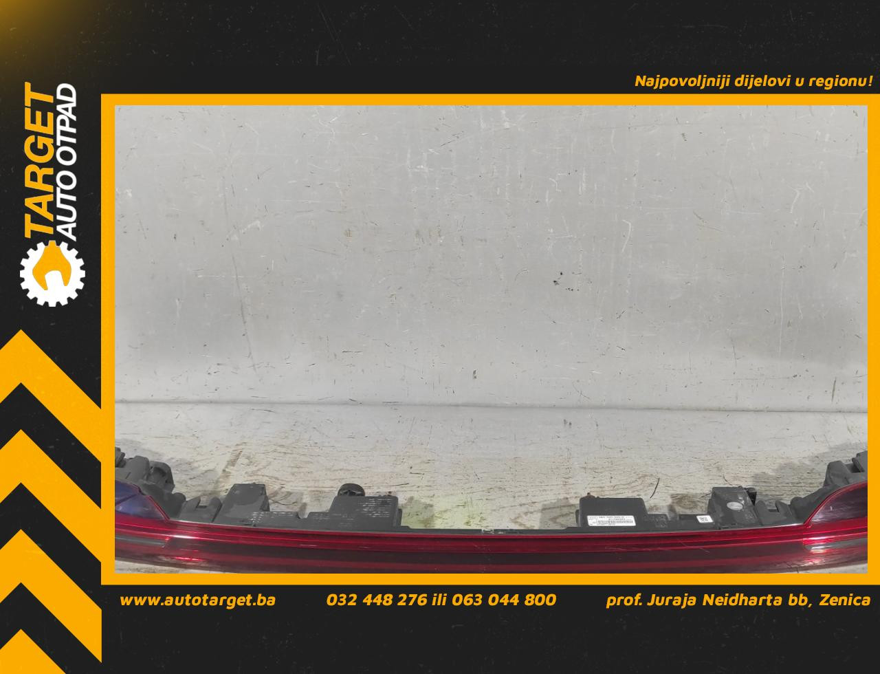 DIJELOVI STOP SVJETLO AUDI E-TRON > 18- 4KE945095D