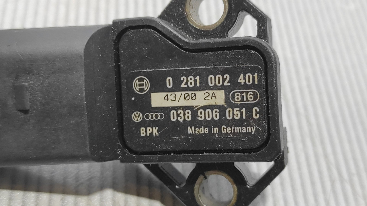 MAP SENZOR VW PASSAT B7 > 10-14 038906051C