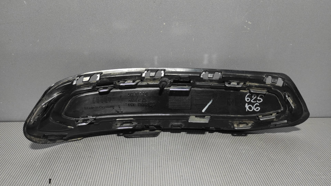 PLASTIKA BRANIKA AUDI A6 4K > 18- 4K0807320