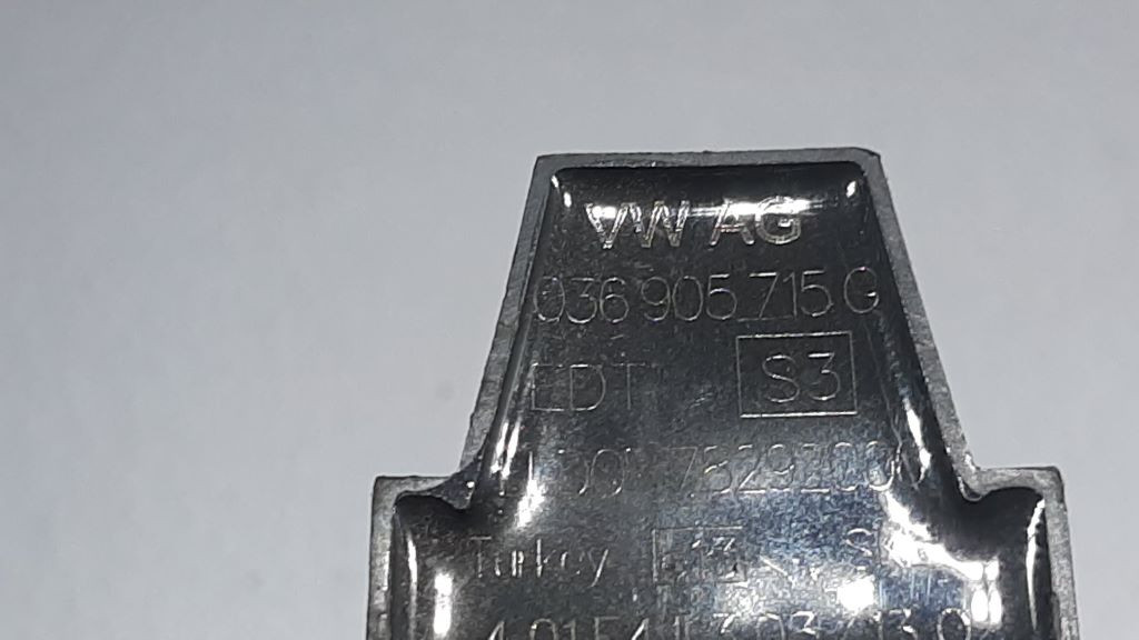 DIJELOVI BOMBINA VW PASSAT B7 > 10-14 036905715G