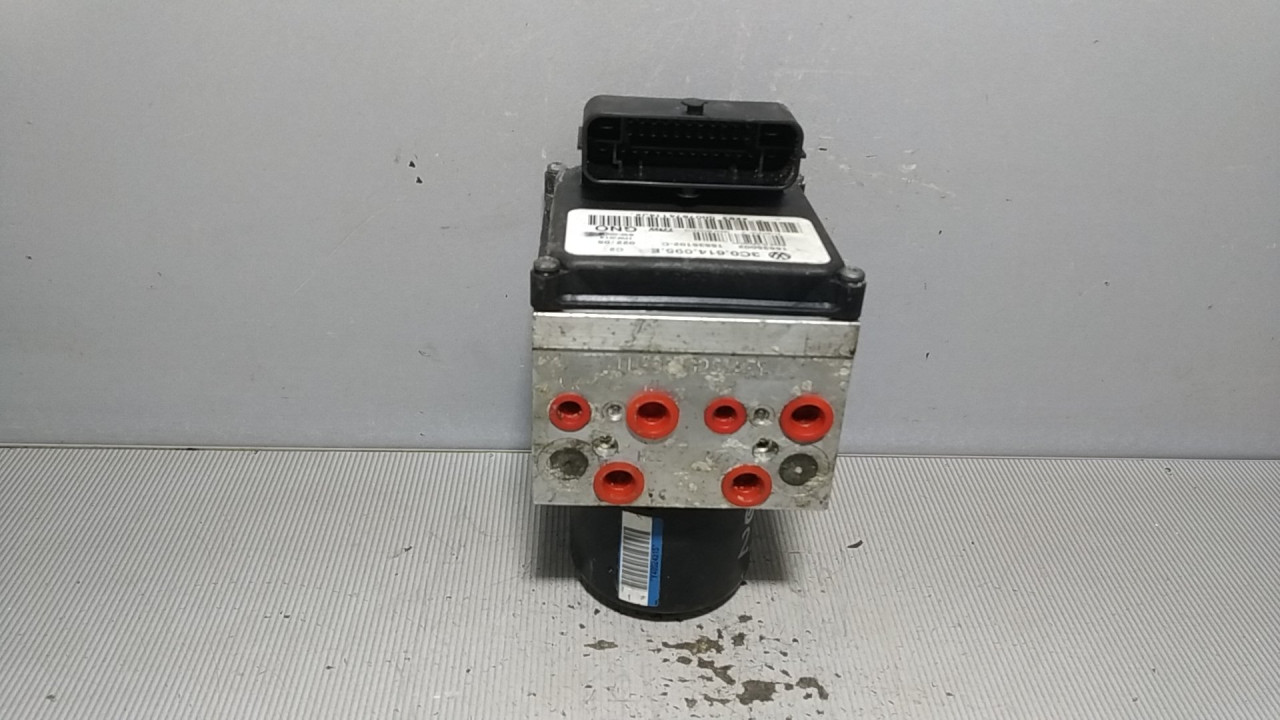 ABS ELEKTRONIKA VW PASSAT B6 > 05-10 3C0614095E