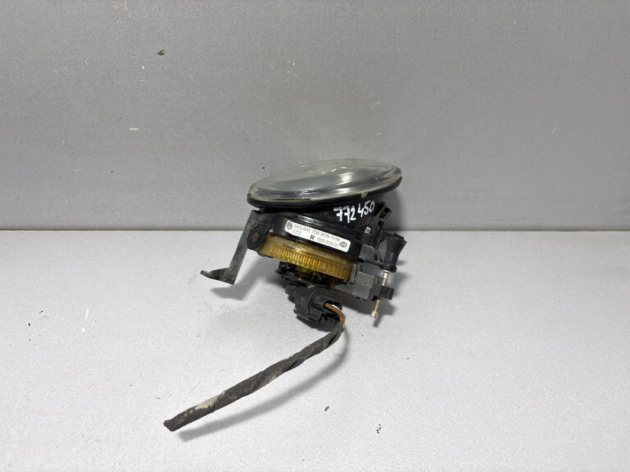 DIJELOVI MAGLENKA VW TIGUAN > 11-15 2.0 5K0941700