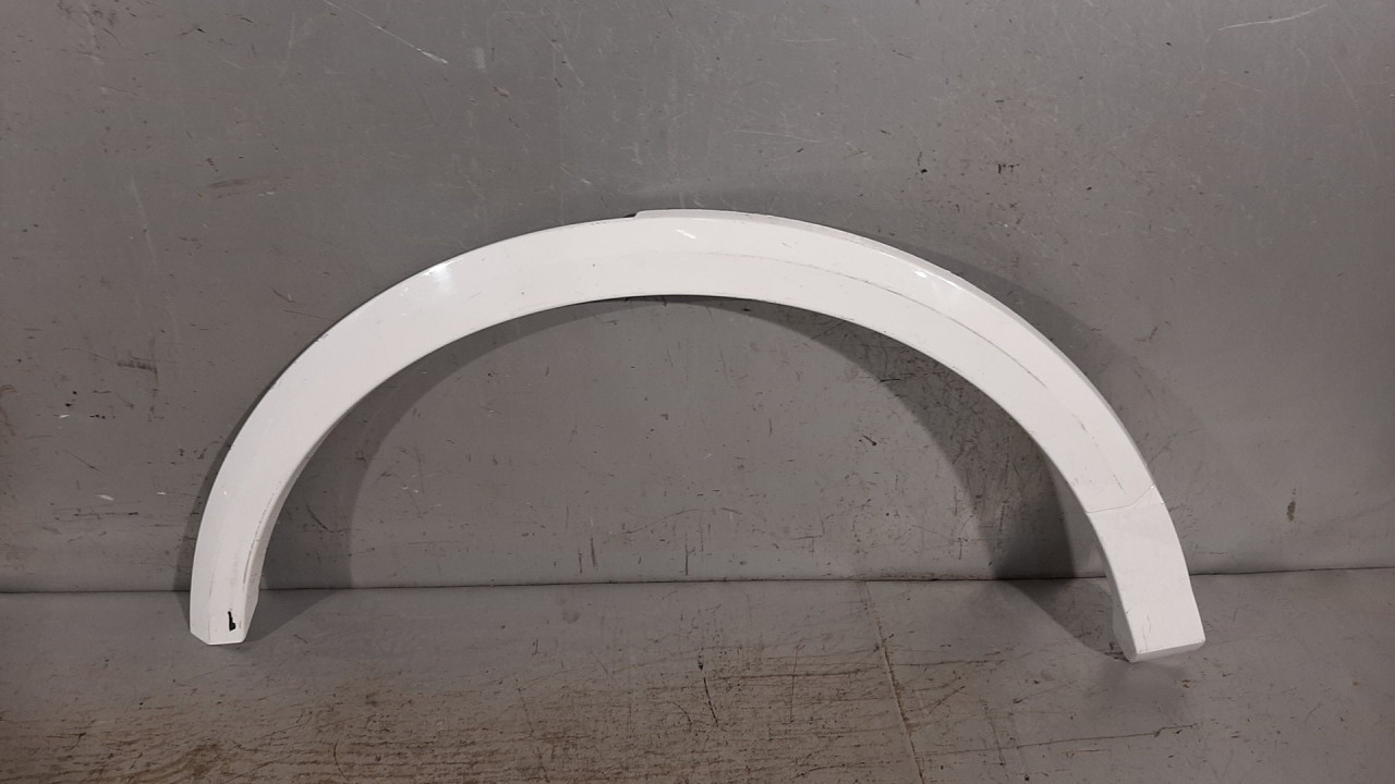DIJELOVI RUB BLATOBRANA AUDI Q2 > 16-20 81A853818A