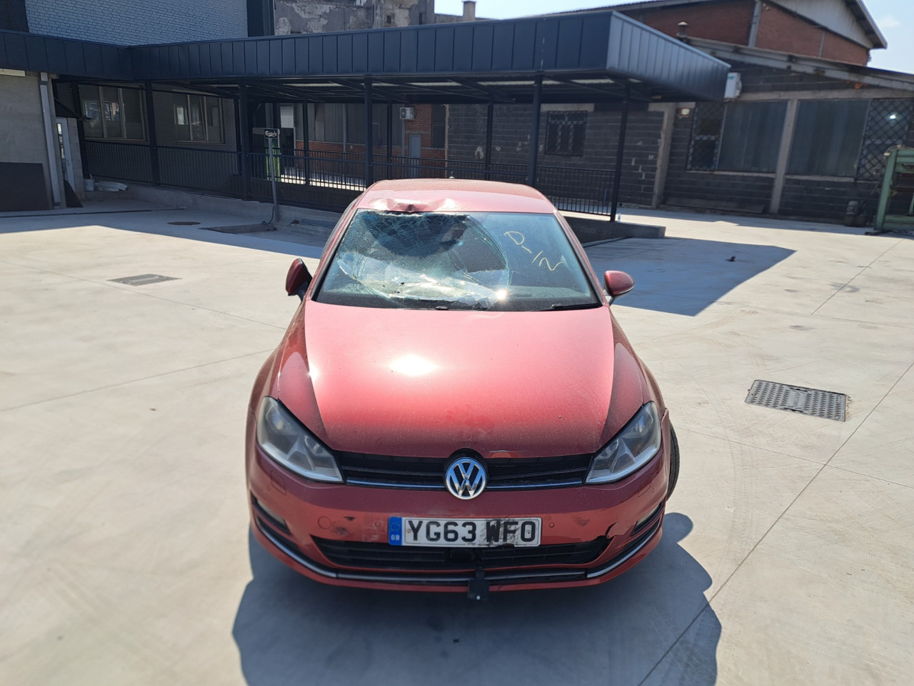 DIJELOVI GOLF 7 2.0 DIZEL 2013. DVOJA VRATA MJENJAC MOTOR CRBC