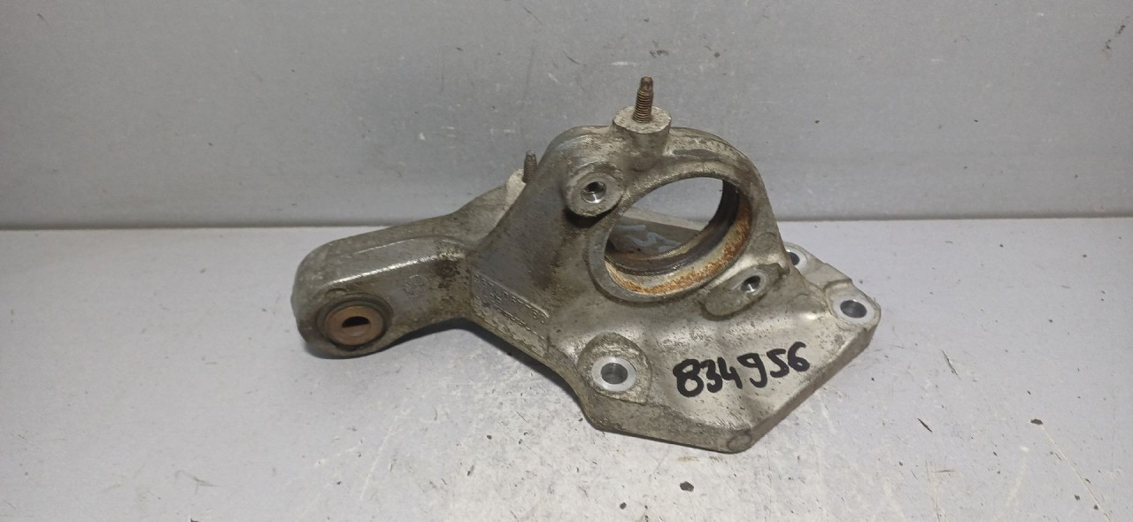 DIJELOVI NOSAC POLUOSOVINE PEUGEOT 308 > 17-21 2.0 9674067780