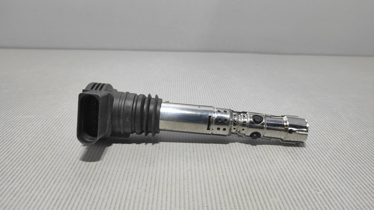 DIJELOVI BOMBINA AUDI A3 > 96-03 06A905115D