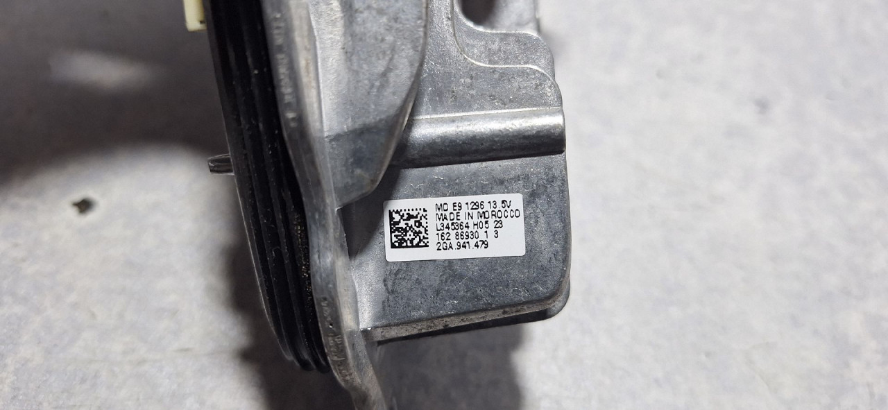 DIJELOVI BALAST FARA VW T-ROC > 17- 2.0 2GA941479