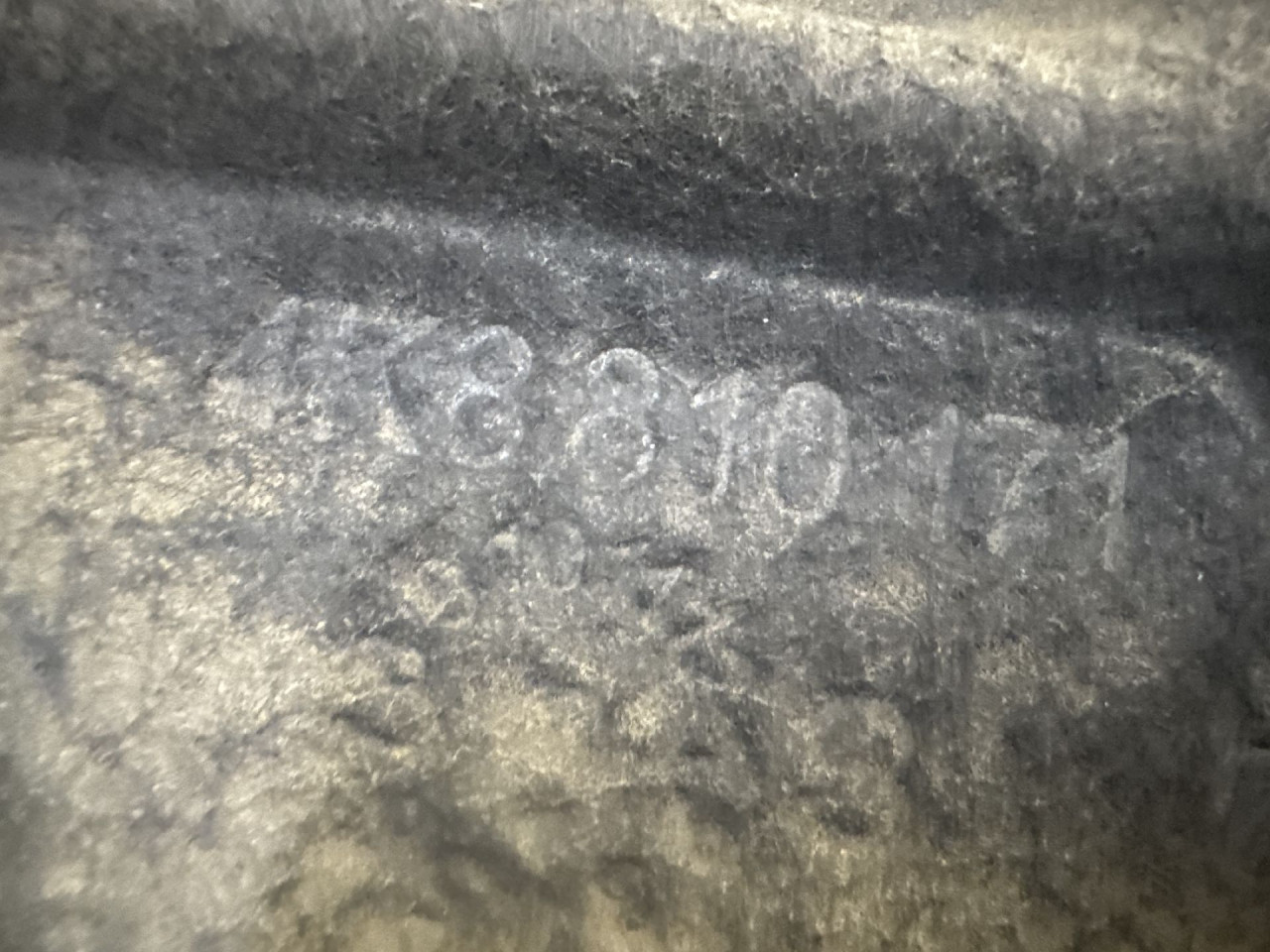 UNUTRASNJI BLATOBRAN AUDI A7 > 18- 4K8810171