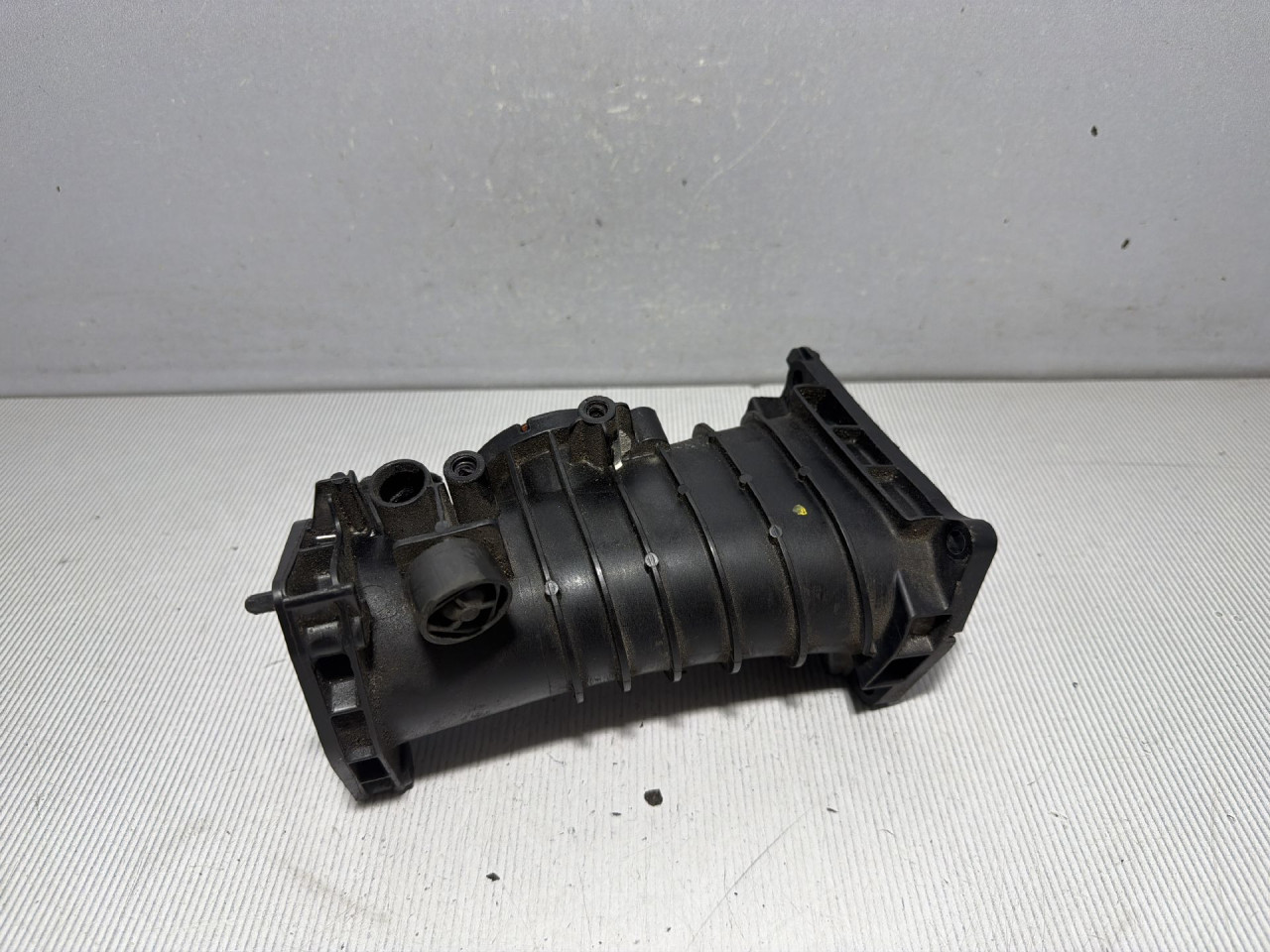 DIJELOVI CRIJEVO INTERKULERA AUDI A6 4G > 14-18 3.0 059145762AR