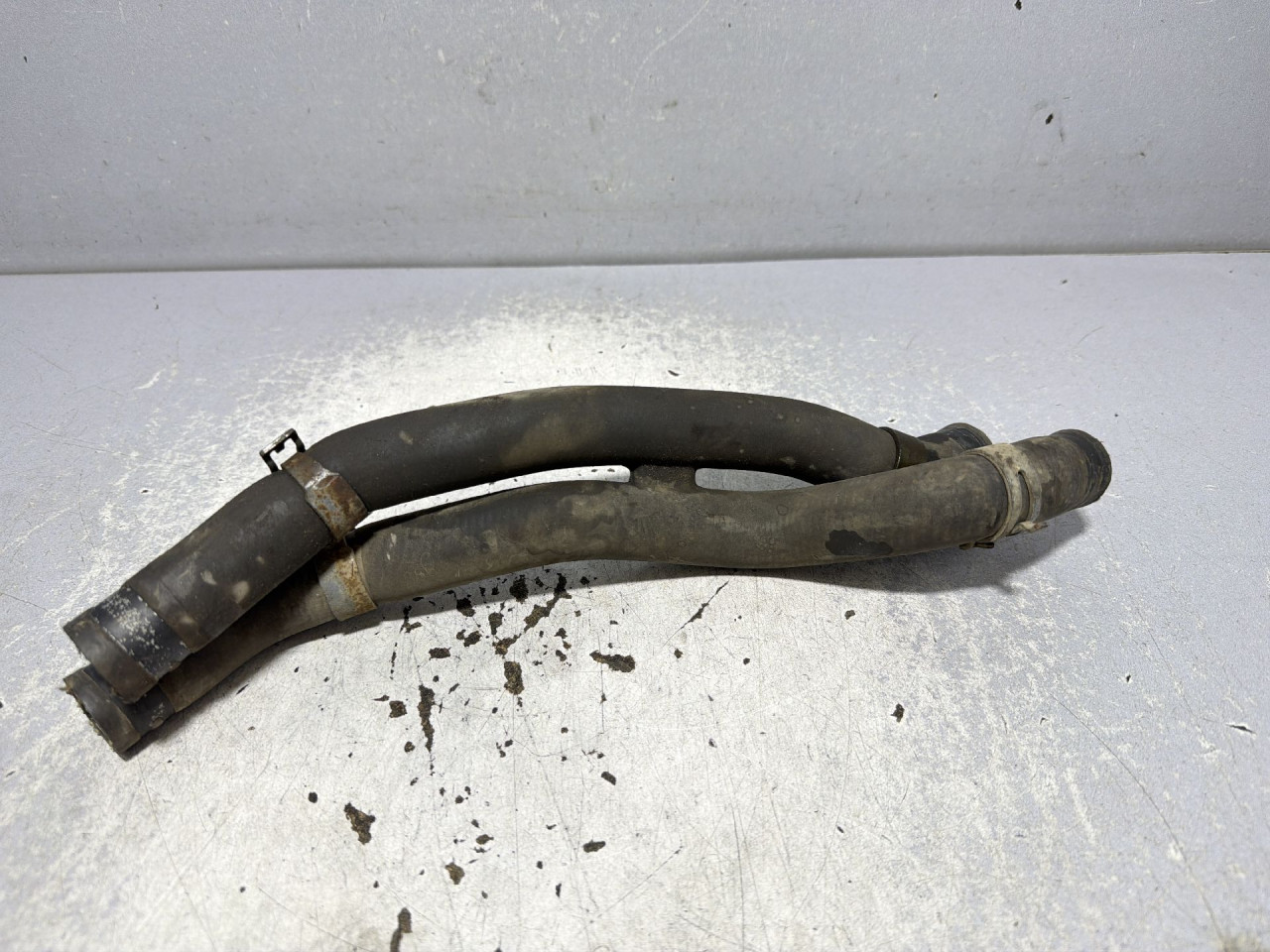 DIJELOVI CRIJEVO VW POLO > 09-14 1.2 6R0121157