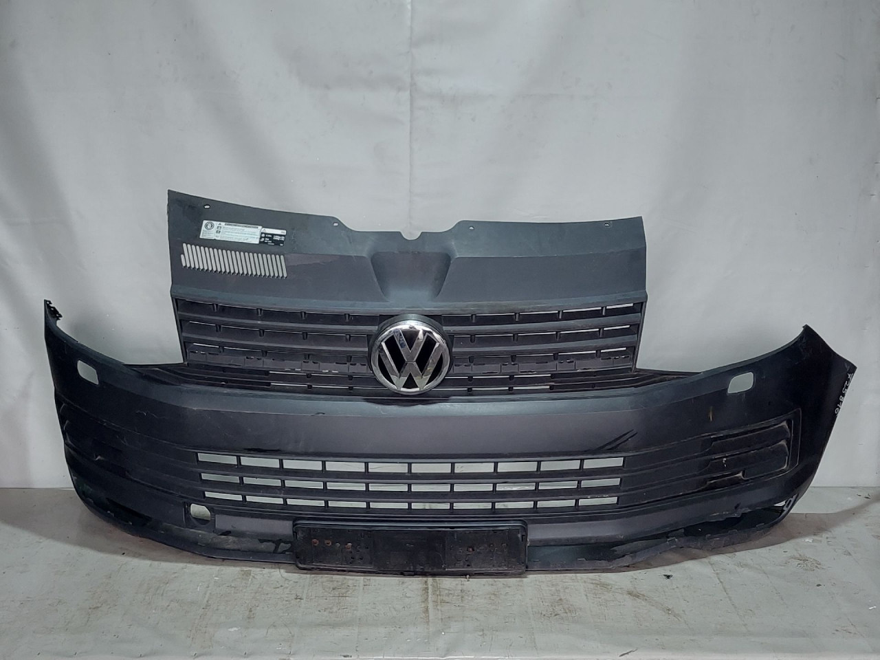 DIJELOVI BRANIK VW T5 > 09-15 7E0807221
