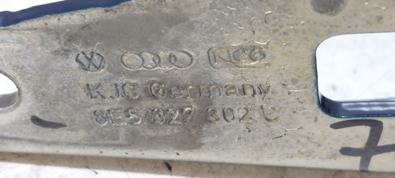 BAGLAMA GEPEKA AUDI A4 (B7) > 04-07 8E5827302C