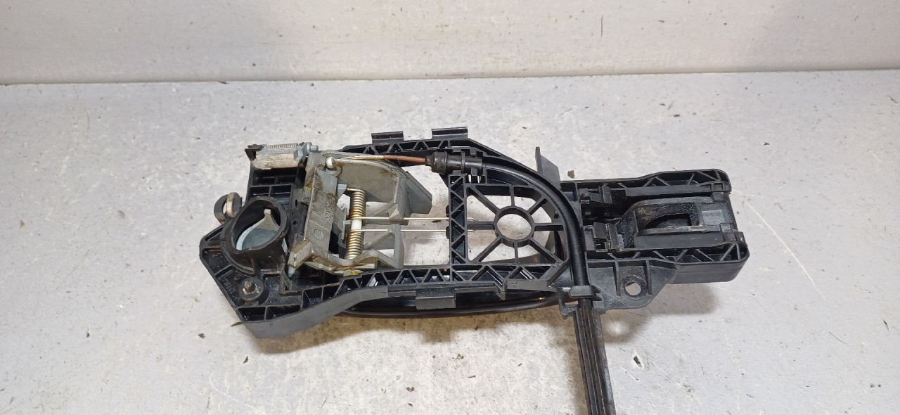 RUCKA VRATA VW PASSAT B6 > 05-10 3C0837885J