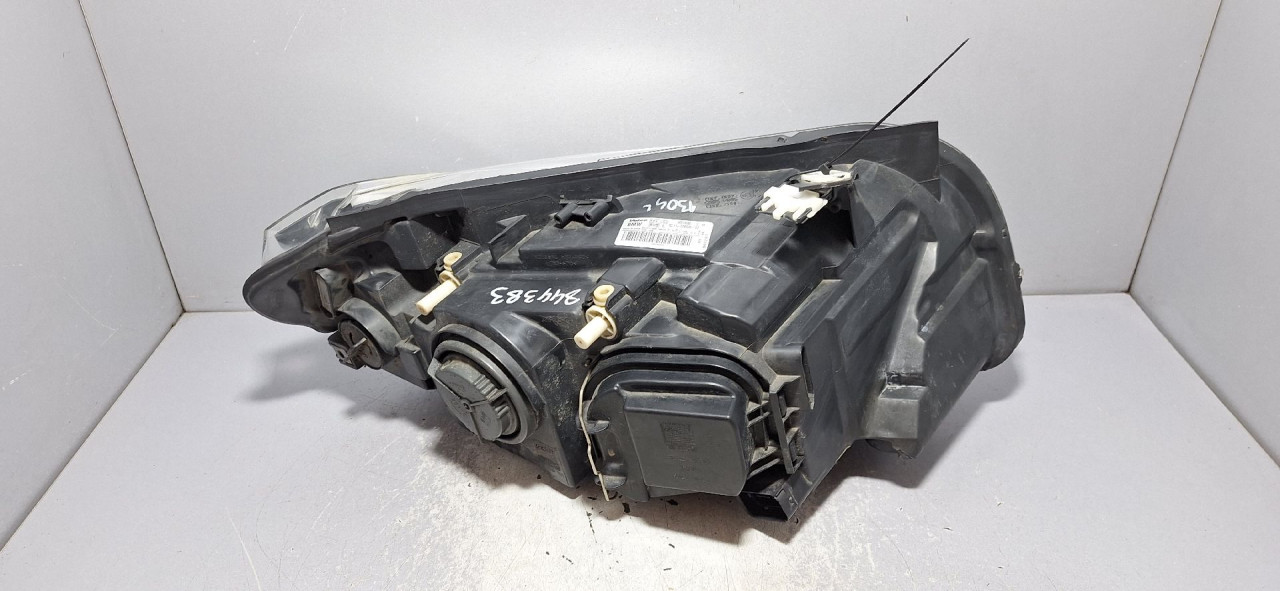 DIJELOVI FAR BMW X1 (E84) > 09-12 7290235