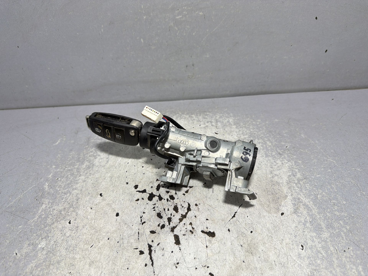 DIJELOVI BRAVA PALJENJA AUDI A3 (8V1/8VA) > 12-16 1.4 1K0905851B
