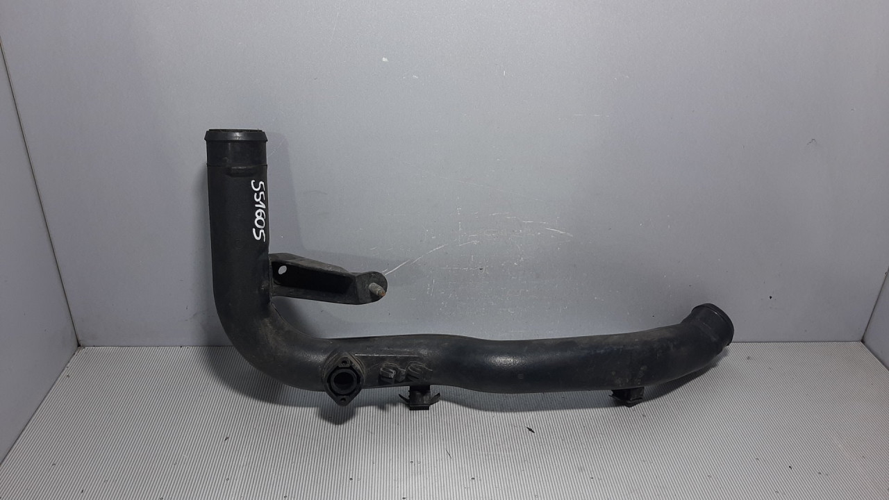 DIJELOVI CRIJEVO INTERKULERA AUDI A4 > 94-99 8D0145840L