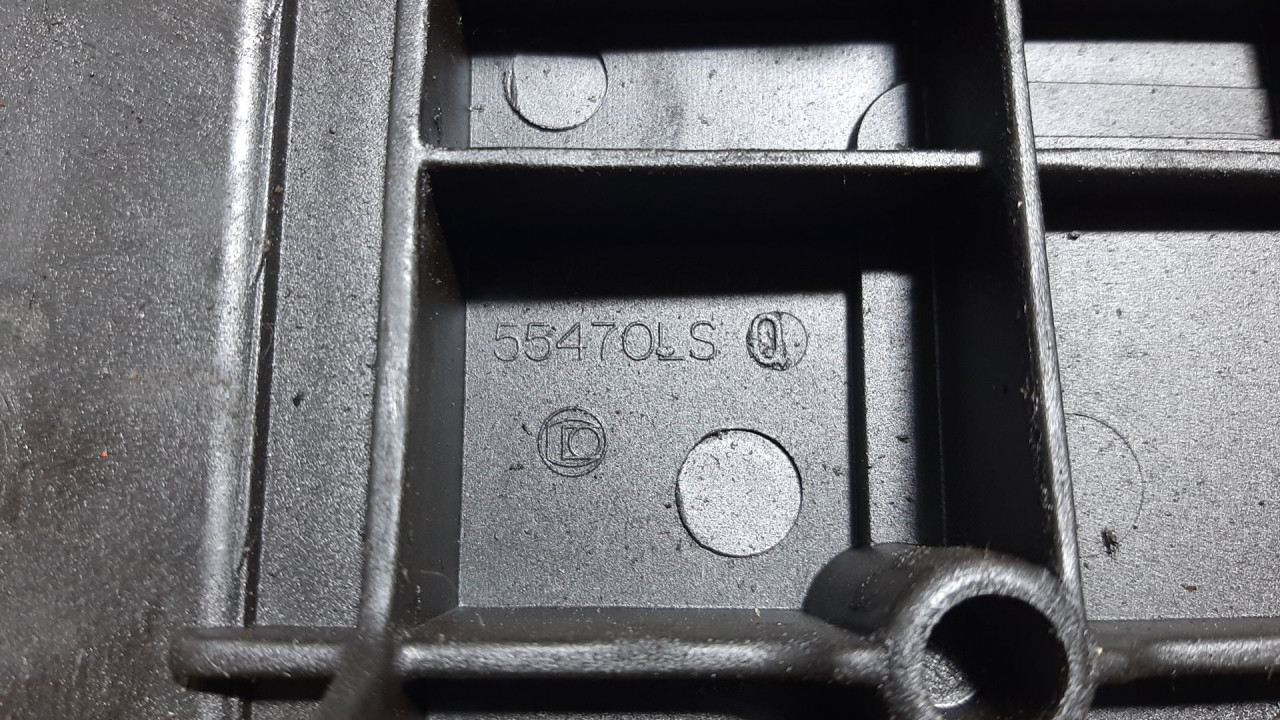 DIJELOVI DEKLO PEUGEOT 207 > 06-09 55470LS