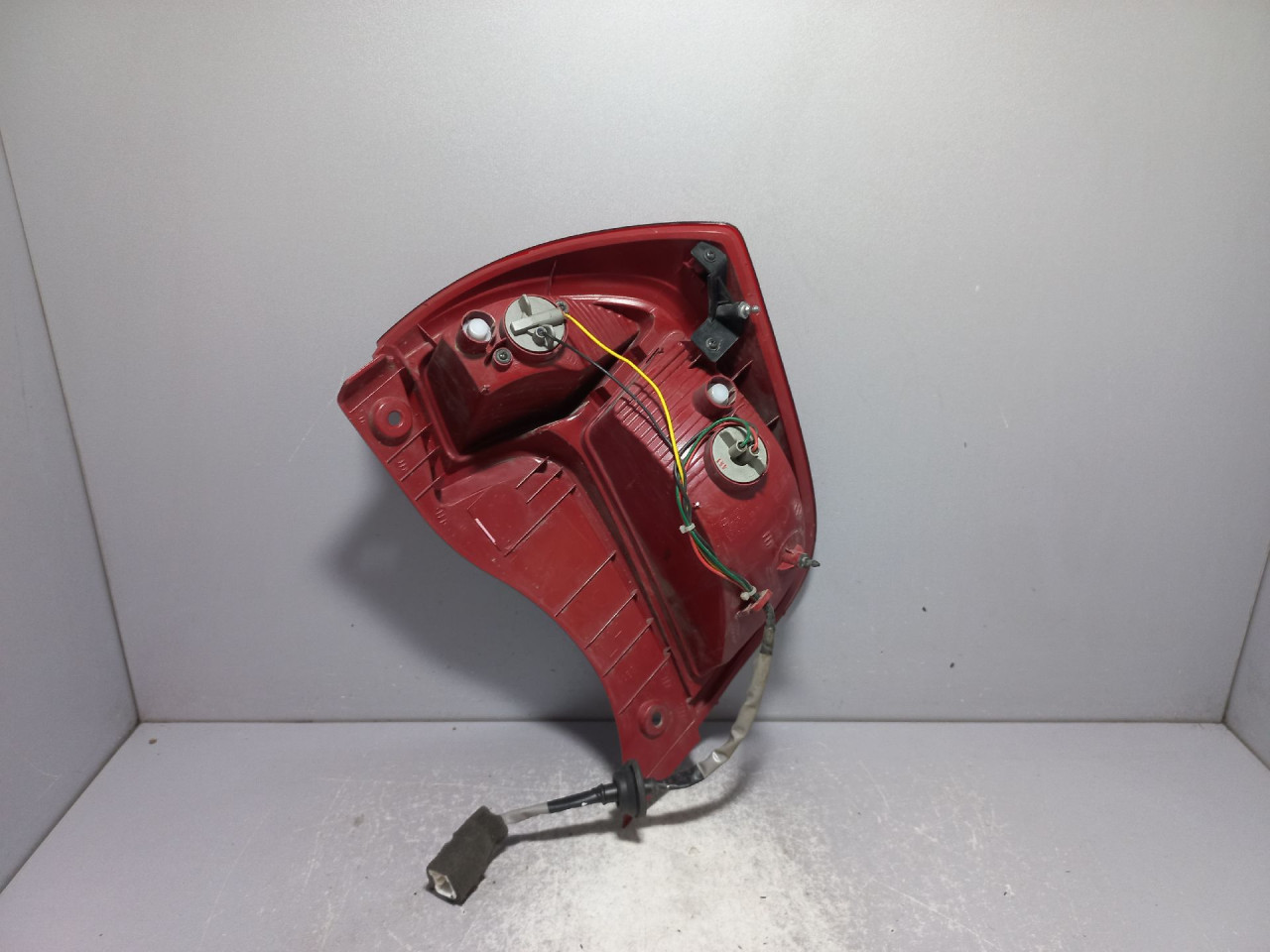 STOP SVJETLO KIA PICANTO > 11-15 924011Y0