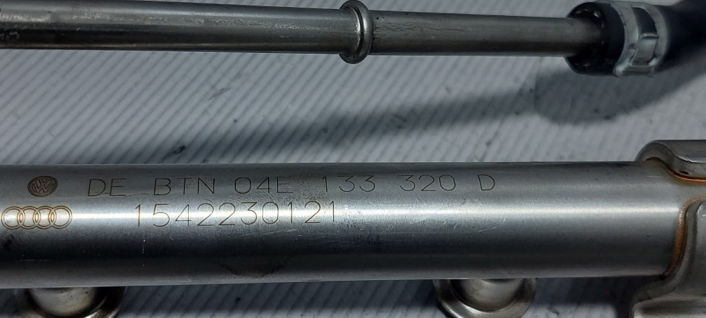 DIJELOVI RAMPA SKODA FABIA > 14- 04E133320D