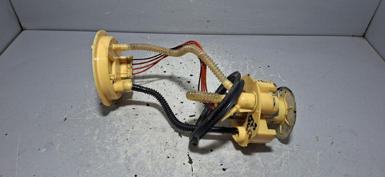 PUMPA GORIVA U REZERVOARU VW GOLF 8 > 19- 4M9919088D