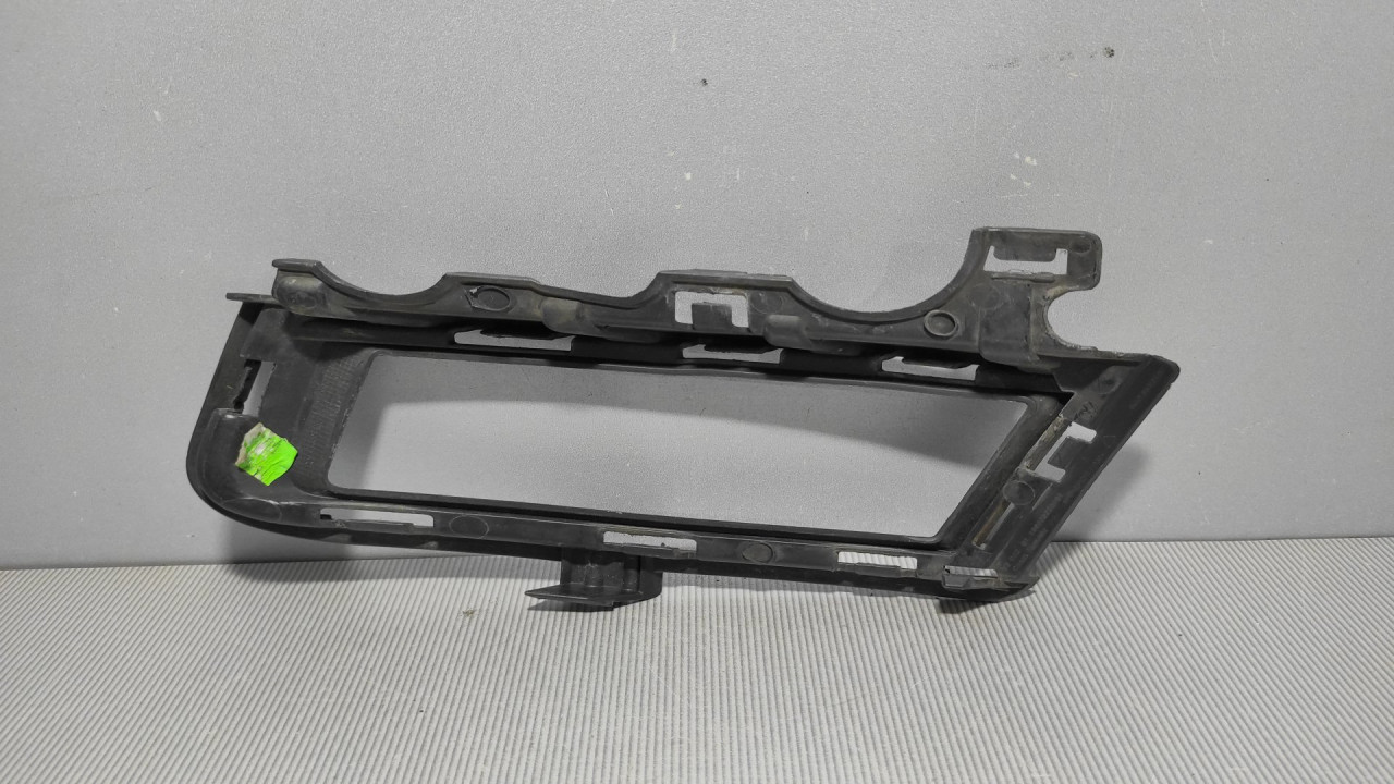 PLASTIKA BRANIKA VW GOLF 7 > 12-16 5G0853212E