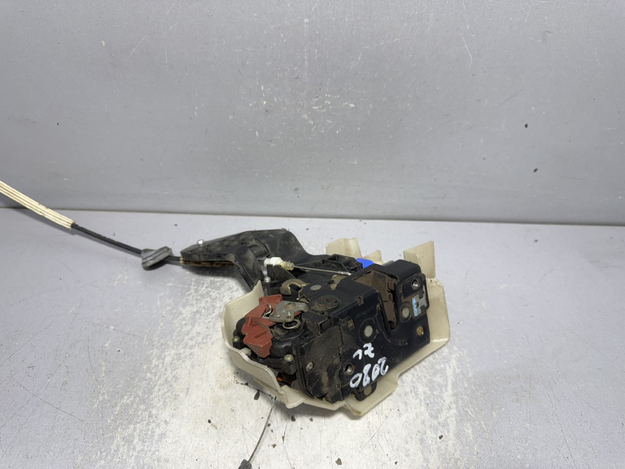 DIJELOVI BRAVA VRATA VW TOUAREG > 07-10 7L0839015