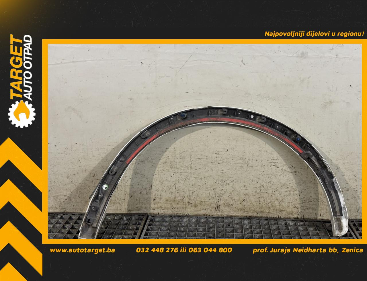 DIJELOVI RUB BLATOBRANA AUDI Q3 > 11-15 2.0 8U0853818C