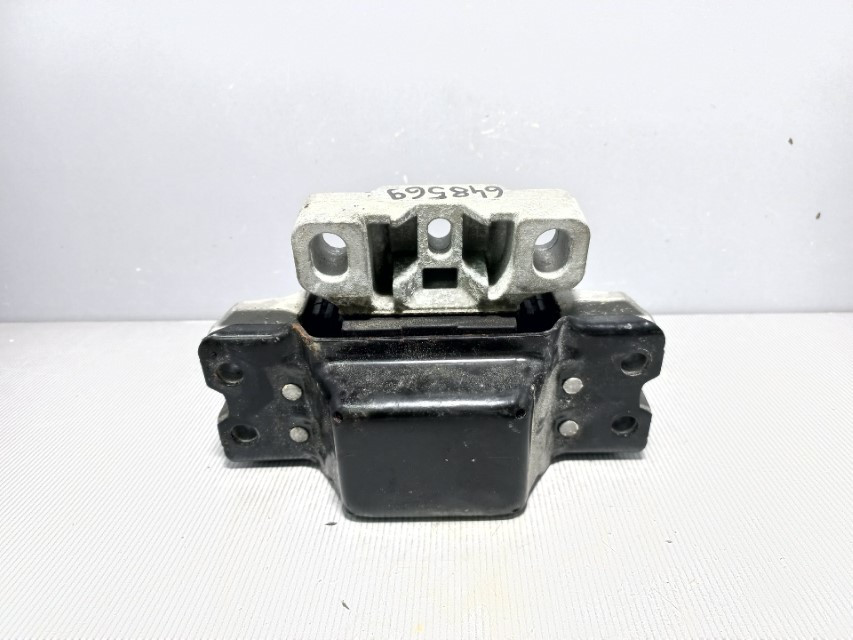 DIJELOVI NOSAC MOTORA VW CADDY > 10-15 1K0199555N