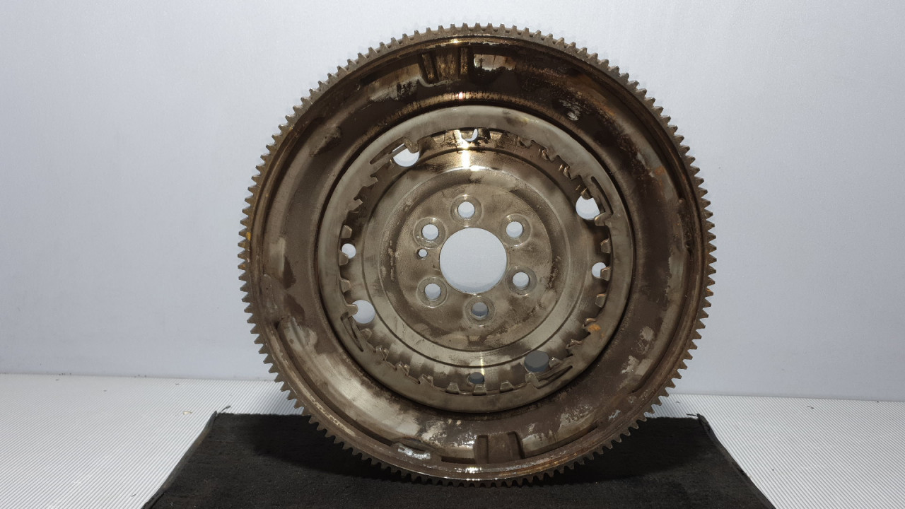 DIJELOVI ZAMAJAC VW CADDY > 10-15 03L105266DN