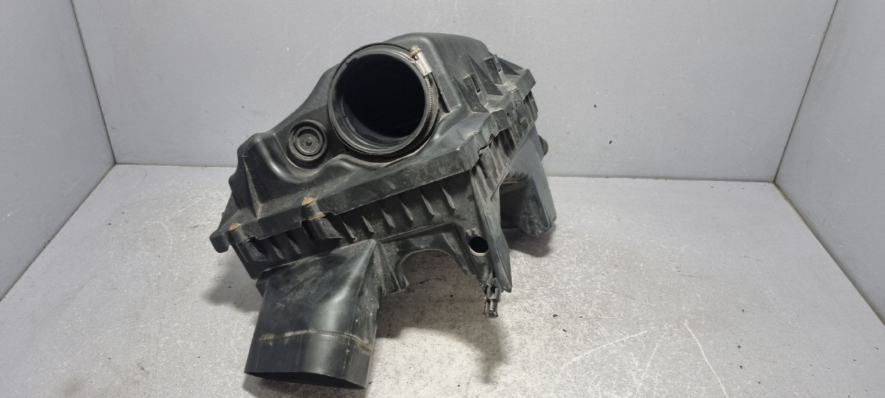 KUCISTE FILTERA ZRAKA OPEL INSIGNIA > 09-13 56560889