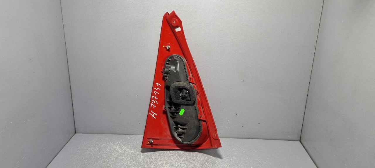 STOP SVJETLO PEUGEOT 107 > 09-12 815500H040