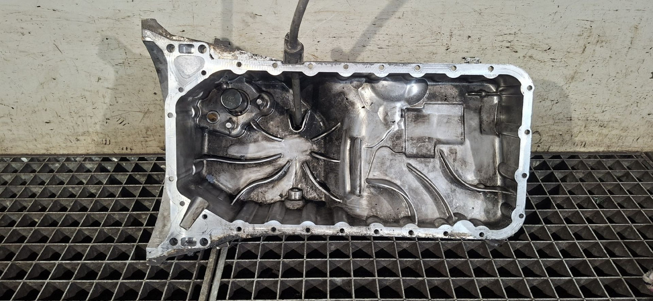 DIJELOVI KARTER MERCEDES E KLASA (W212) > 09-13 R6460142102