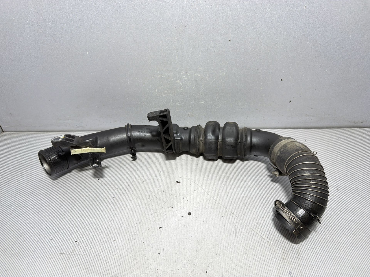 DIJELOVI CRIJEVO FORD MONDEO > 14-19 2.0 DS736C646FK