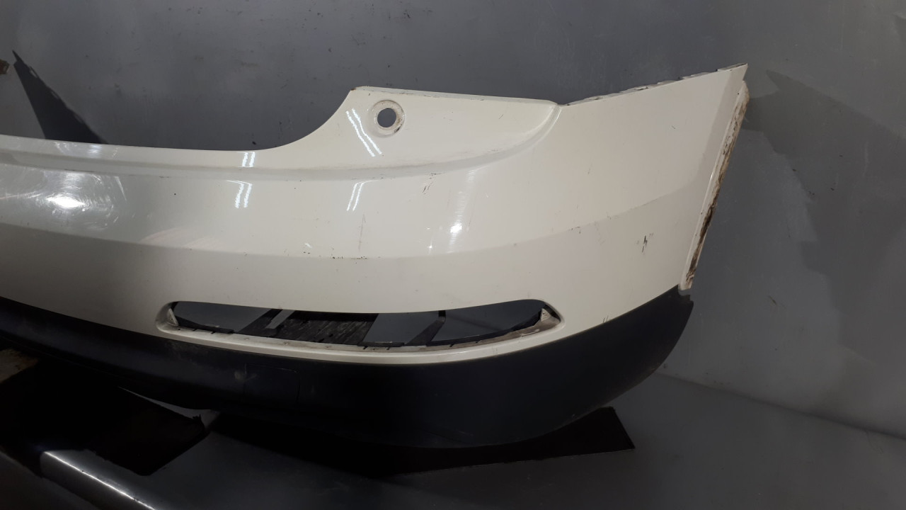 DIJELOVI BRANIK AUDI Q3 > 11-15 8U0807511C