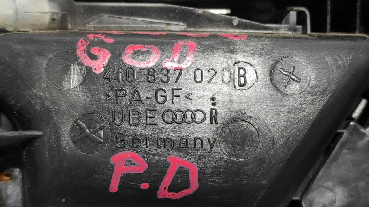 UNUTRASNJA RUCKA VRATA AUDI A6 > 04-08 4F0837020B