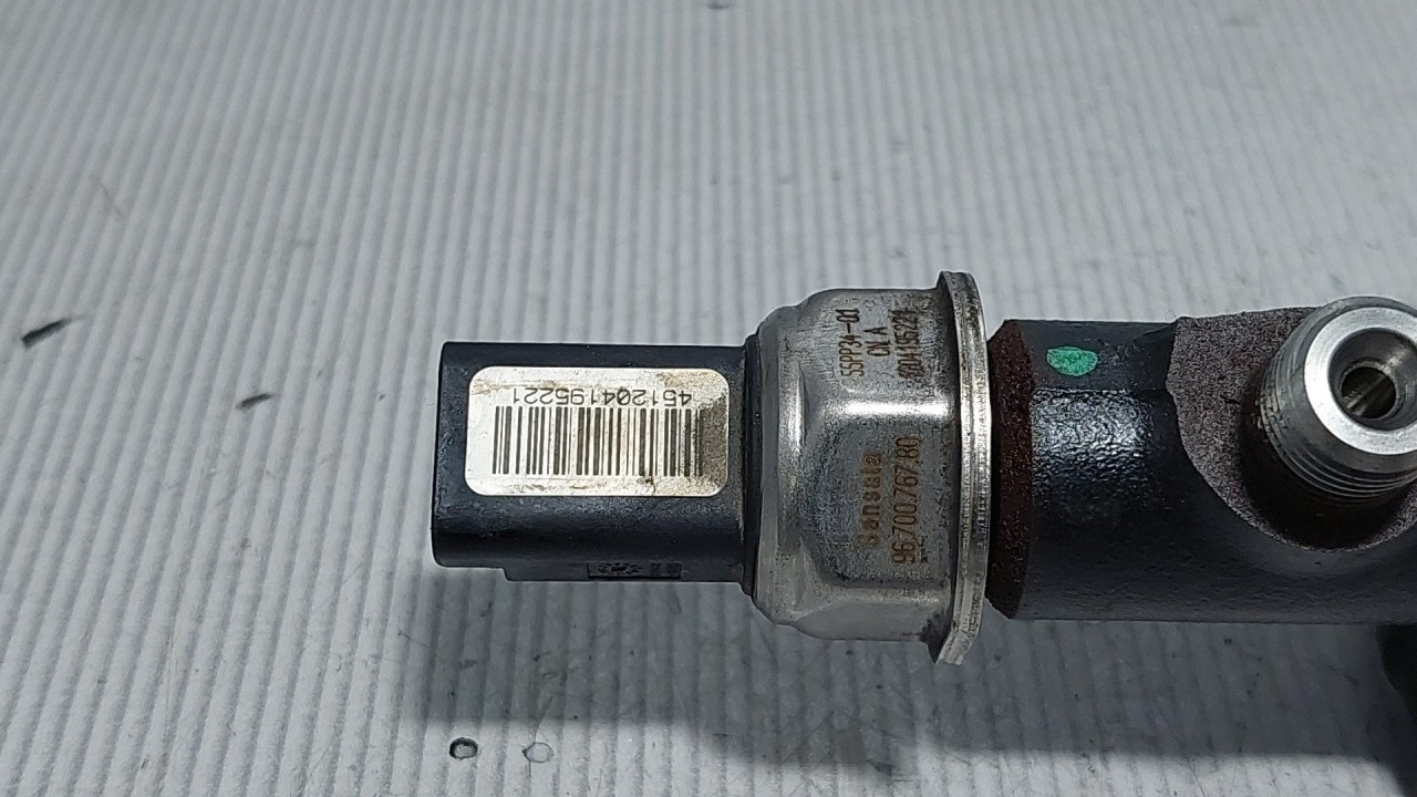 SENZOR PRITISKA GORIVA PEUGEOT 208 > 12-15 9670076780