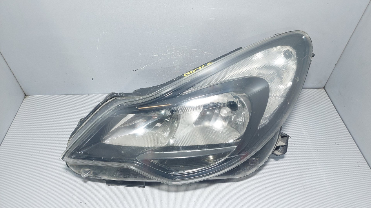 DIJELOVI FAR OPEL CORSA D > 11-14 13446801