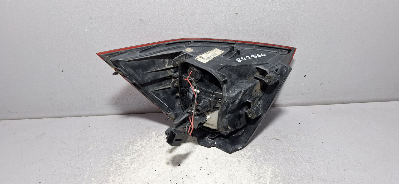 DIJELOVI STOP SVJETLO VW GOLF 7 > 12-16 5G0945095