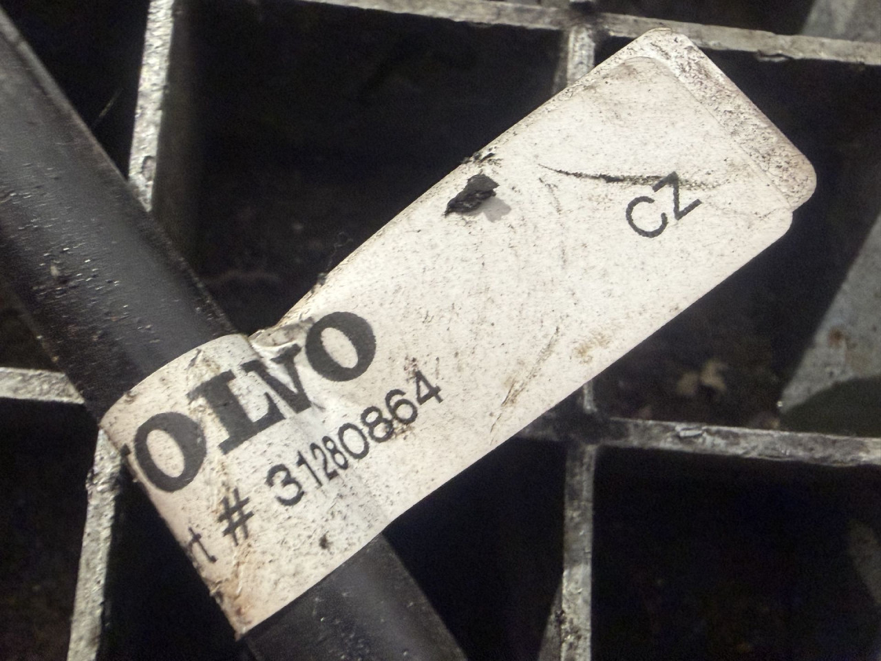 DIJELOVI CRIJEVO VOLVO S60/V60 > 10-13 2.0 31280864