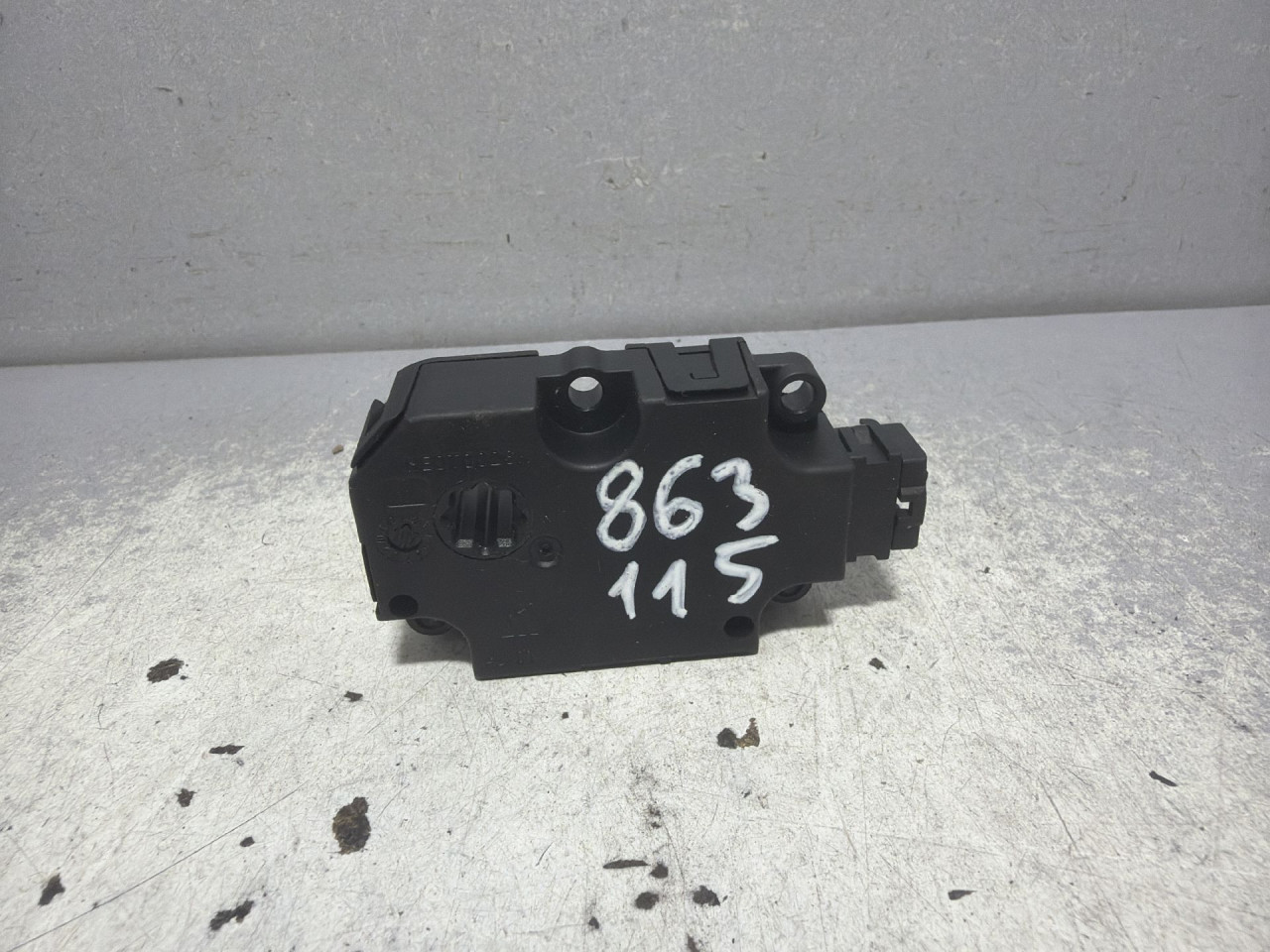 DIJELOVI MOTORIC KLAPNE AUDI A4 (B9) > 15-18 2.0 ZBAT0084D03