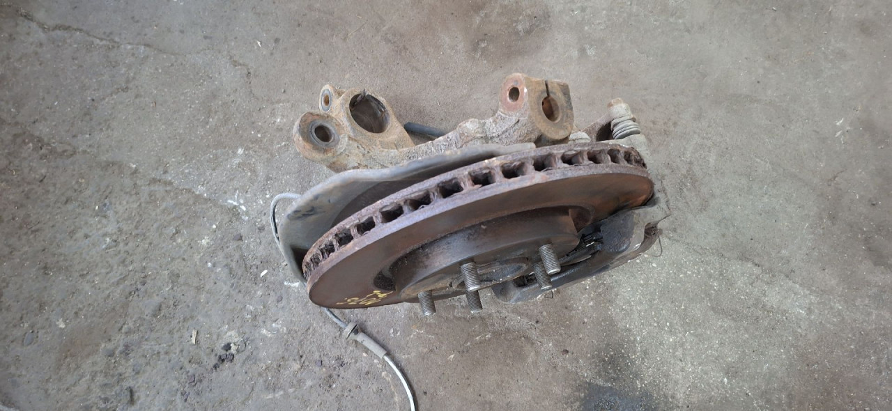 DIJELOVI KOCIONI DISK NISSAN X-TRAIL > 14-17 402064BA0A