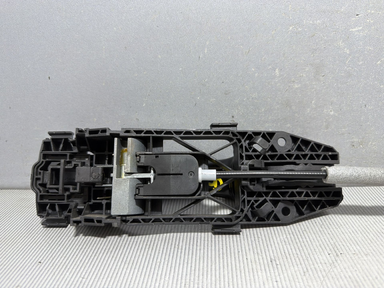 DIJELOVI RUCKA VRATA VW POLO > 21- 1.0 5N0839885H