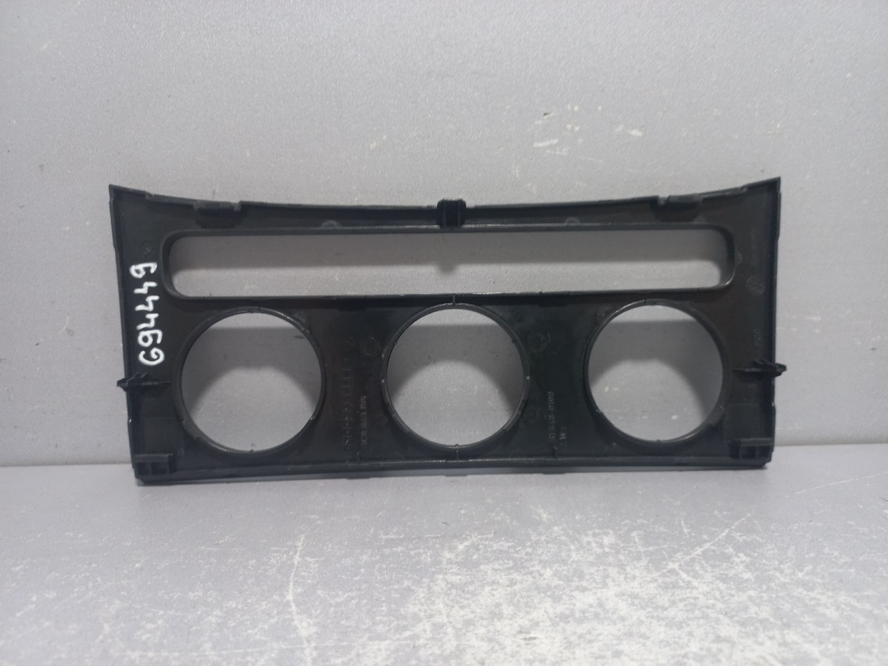 DIJELOVI BLENDA VW PASSAT B6 > 05-10 3C0863100